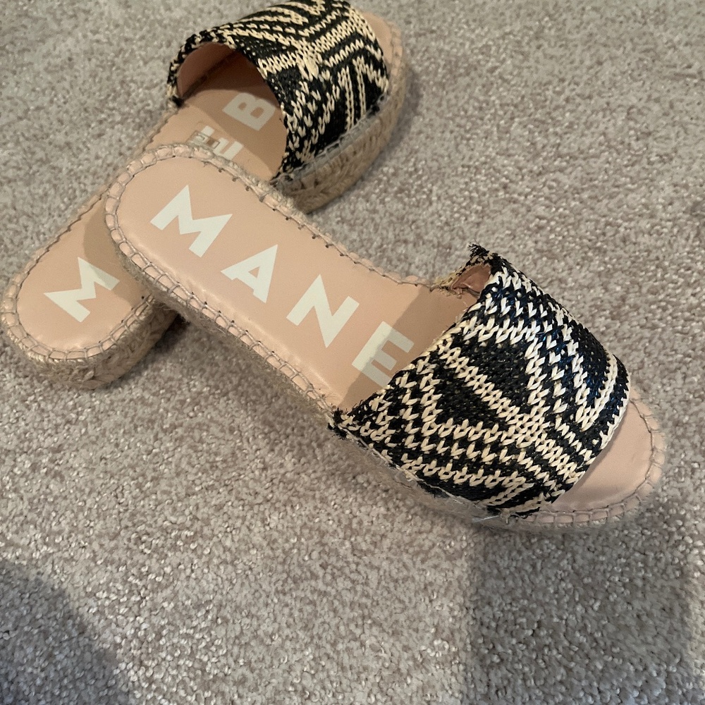 Manebi slip ons (size 37)